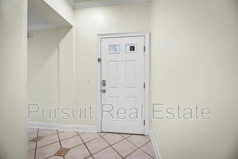 Sawgrass House: 100 Bermuda Bay Circle #104