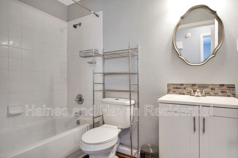 Davenport Townhome: 154 Orchid Dr