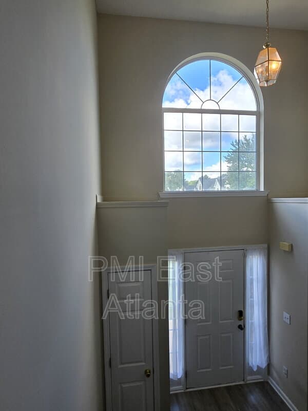Covington House: 70 Desota Drive