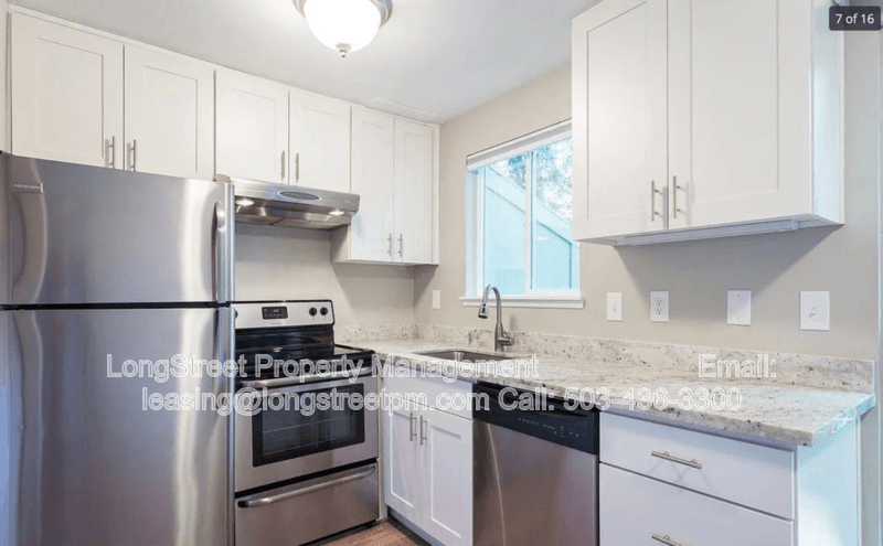 Portland Condo: 4901 SW Beaverton Hillsdale Hwy