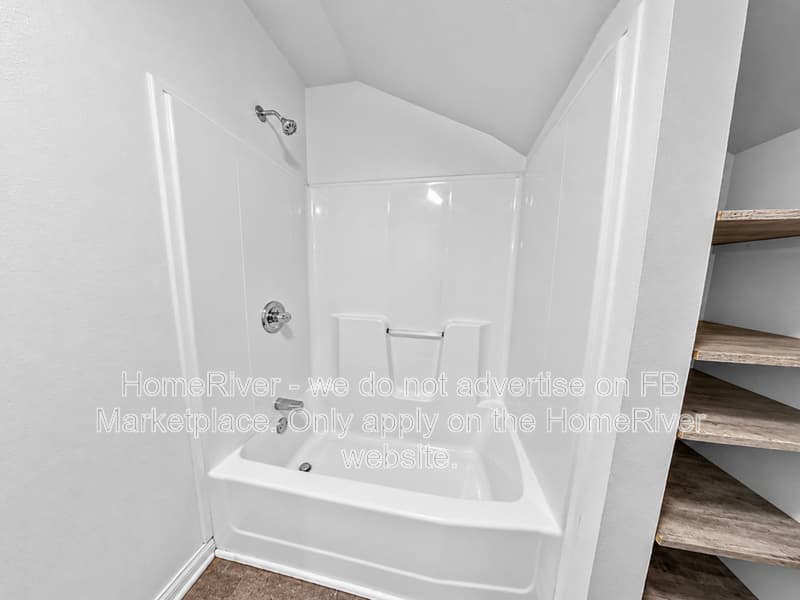Lebanon Condo: 514 E Washington St