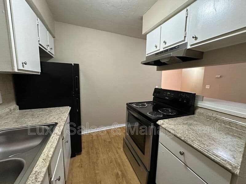 Oklahoma City Condo: 6016 NW Expressway