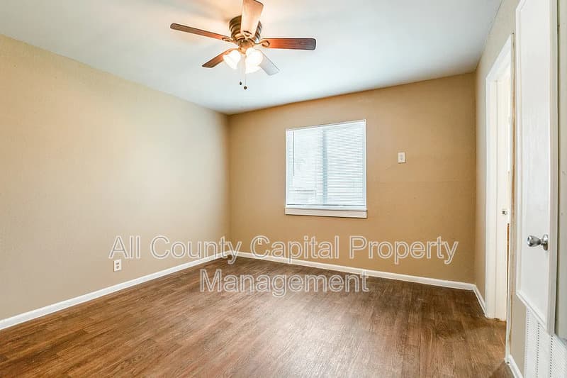 San Antonio Condo: 216 Lucas St