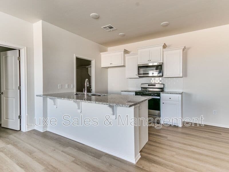 Oklahoma City House: 10532 Utica Drive