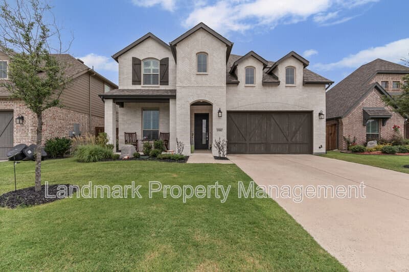 Mansfield House: 1501 Misty Pasture Way