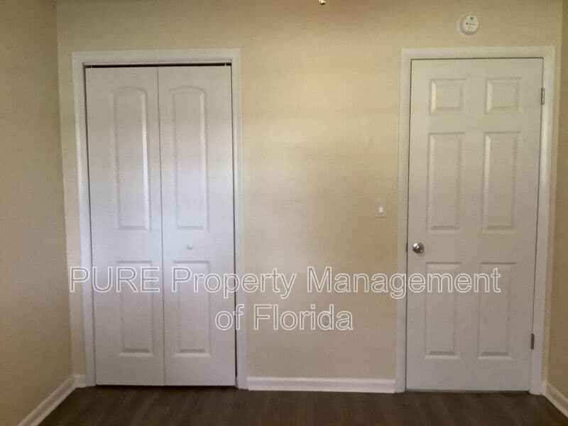 Ocala House: 711 NE 41st Avenue