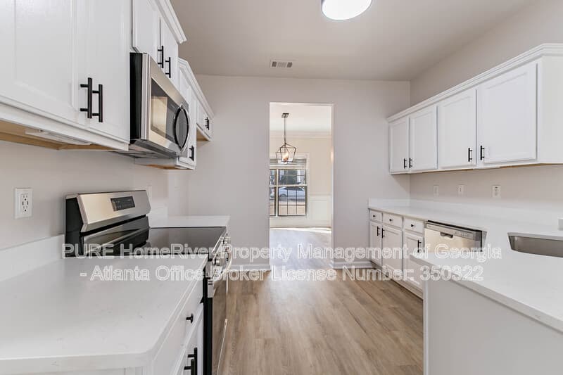 Buford House: 2839 Suttonwood Way