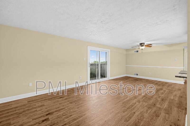 Germantown Condo: 19617 Gunners Branch Rd