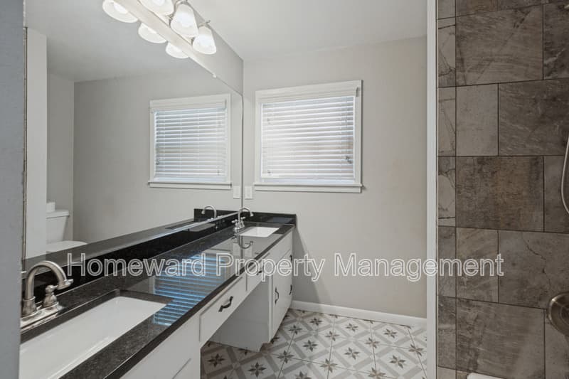 Haltom City House: 5301 Stanley Keller Road