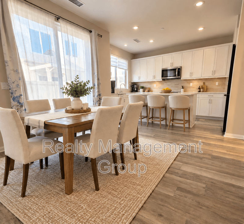 Santee House: 8610 Chaparral Way