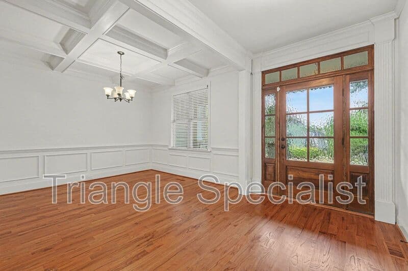 Rolesville House: 7436 Pomona Avenue