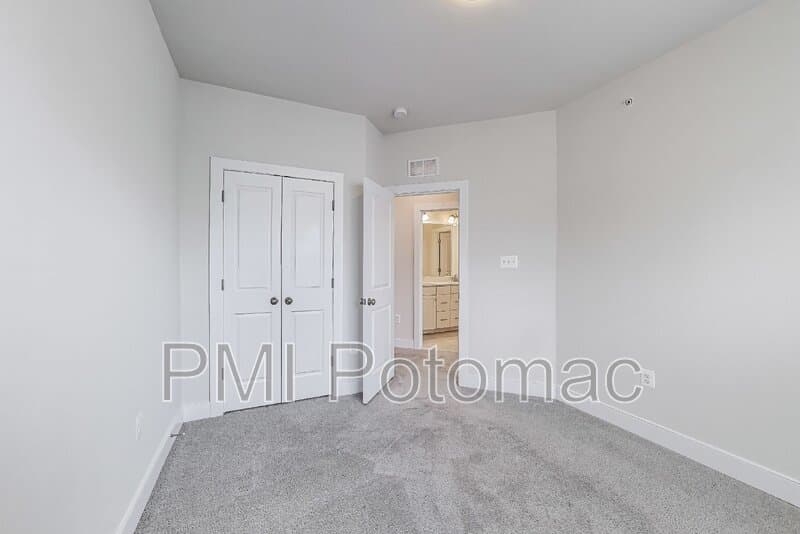 Silver Spring Townhome: 2547 Auden Drive
