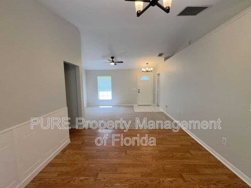 Ocala House: 53 Pecan Run Dr
