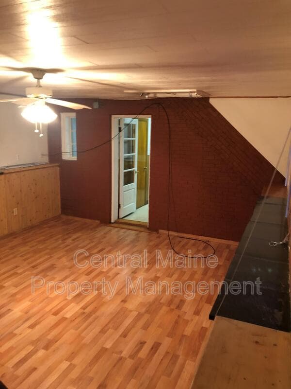 Lewiston Condo: 18 Horton St. #3B