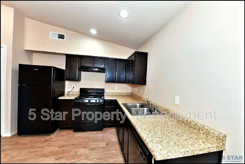 Horizon City House: 916 Villa Seca Dr !!