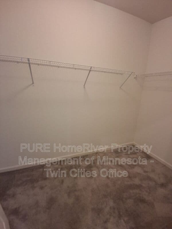 Woodbury House: 4739 Schilling Ct