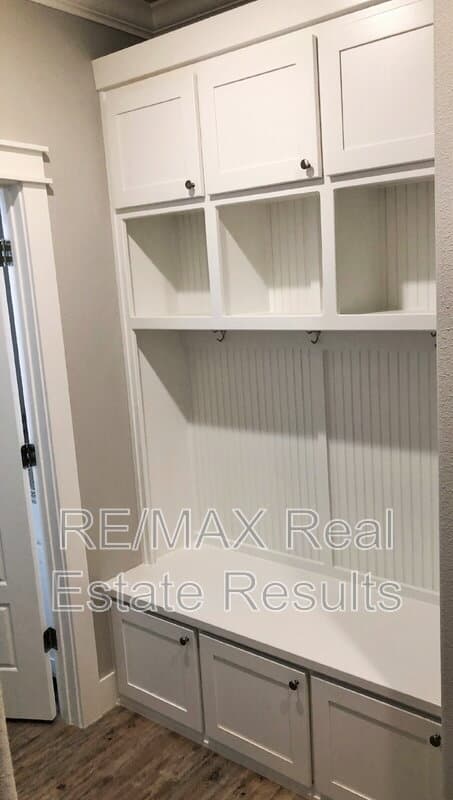 Pea Ridge Condo: 1713 Tracey Rd