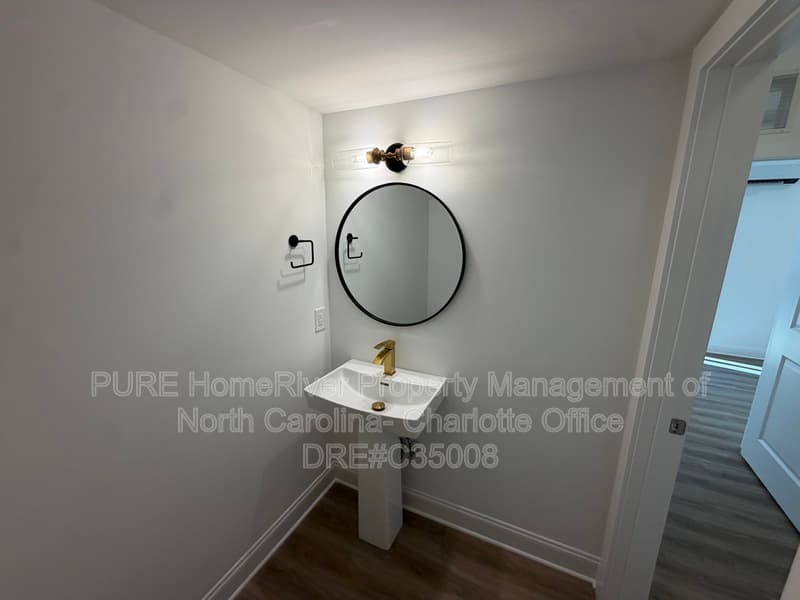 Charlotte Townhome: 2106 Bombay Way