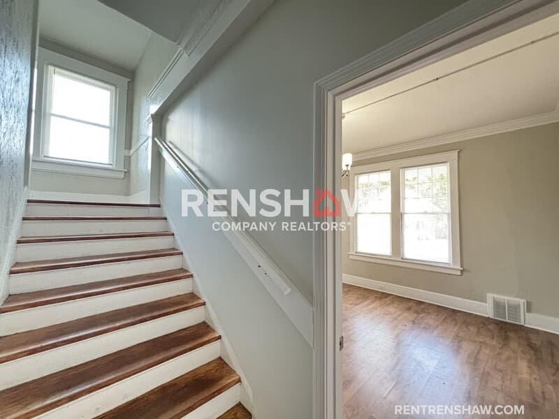 Memphis House: 1571 E Mclemore Ave