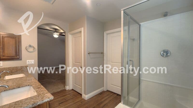Hesperia House: 17907 Birch St