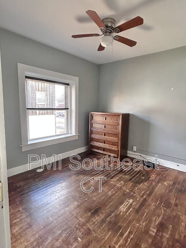 Plainfield Condo: 22 Railroad Ave