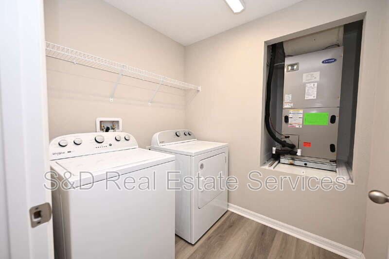 Lakeland House: 5511 Arlington River Drive