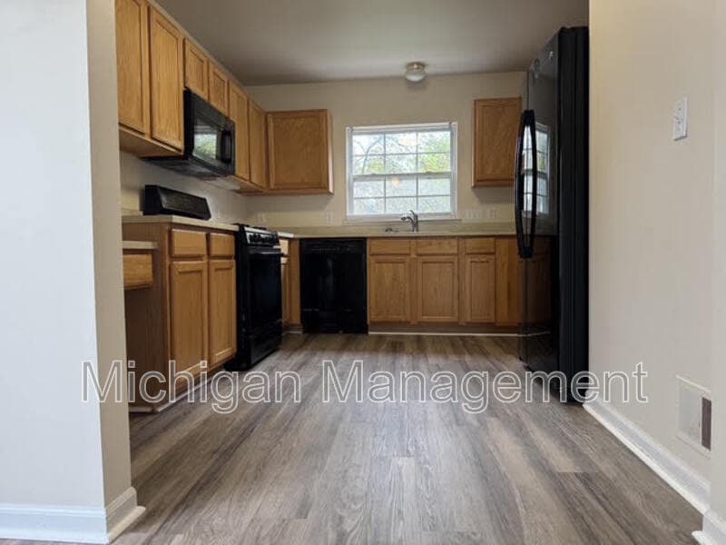 Ann Arbor Condo: 3107 Promenade Cir