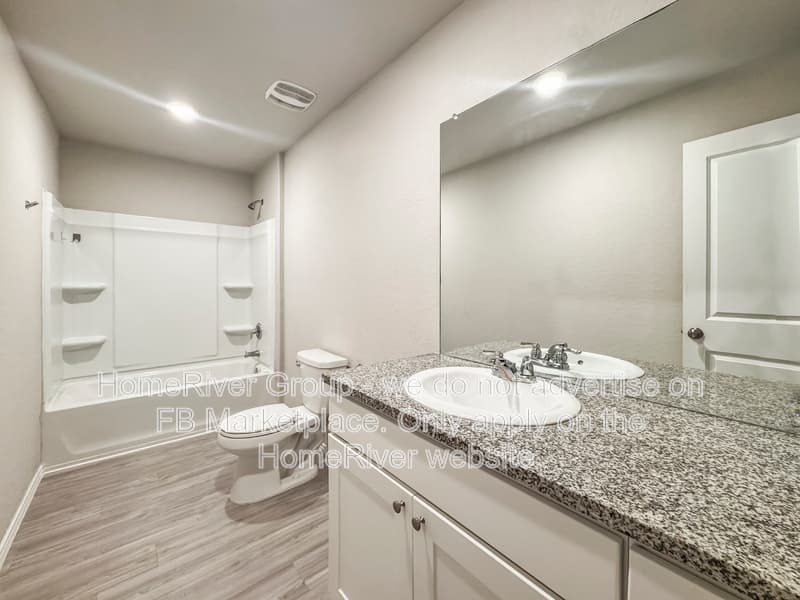 San Antonio House: 9718 Littleton Grist