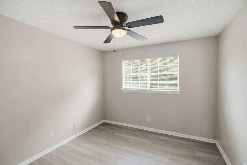 Birmingham House: 1919 18th Place North