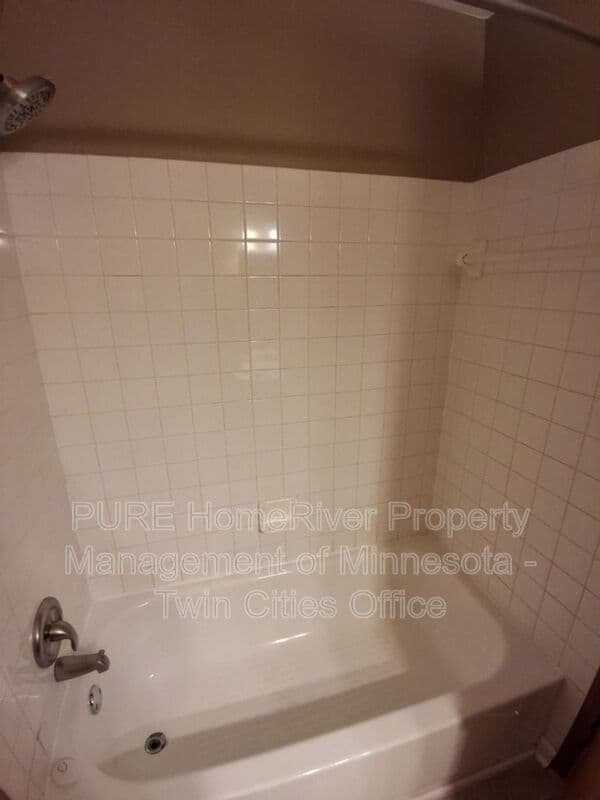 Rosemount Townhome: 3378 Upper 149th St W
