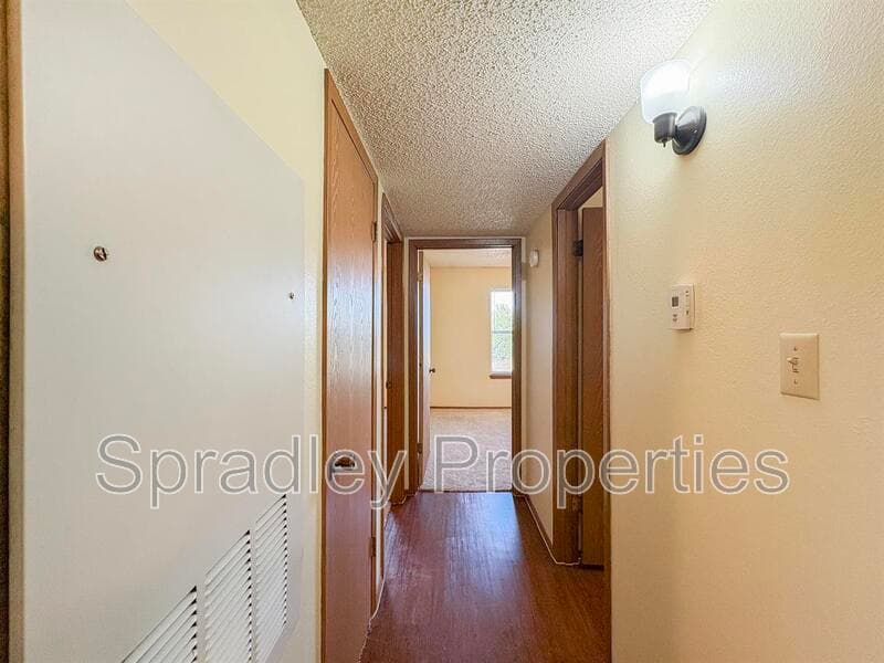 Troy Condo: 120 W Main St