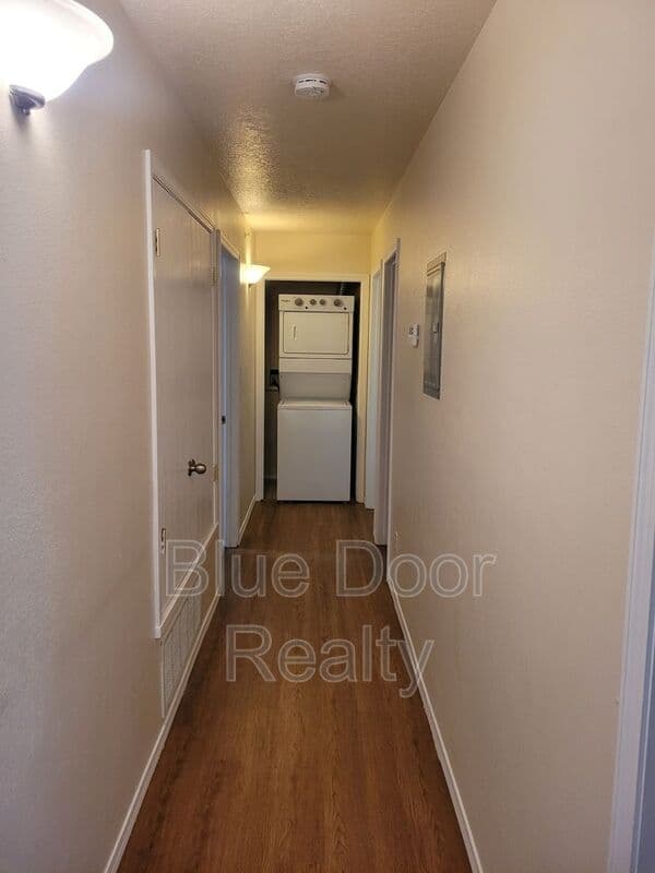 Albuquerque Condo: 2401 Chelwood Park NE