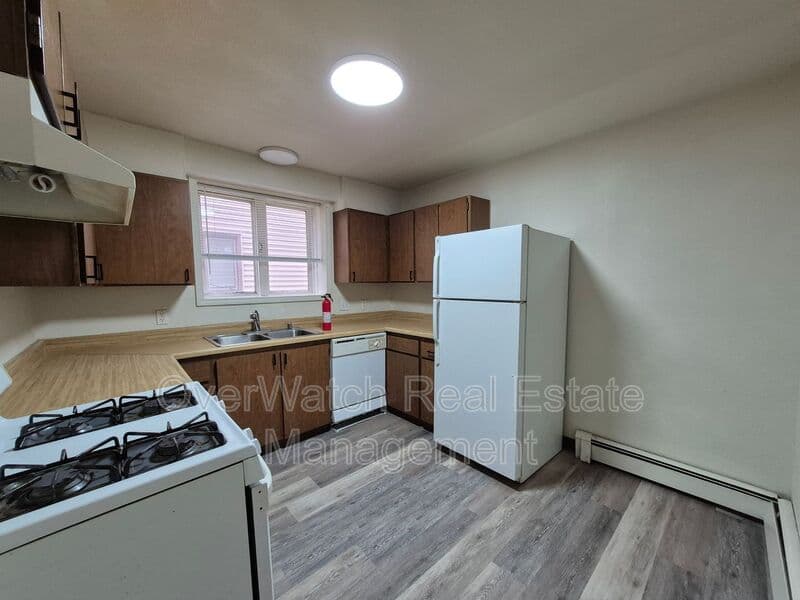 Anchorage Condo: 1507 W 45th Avenue