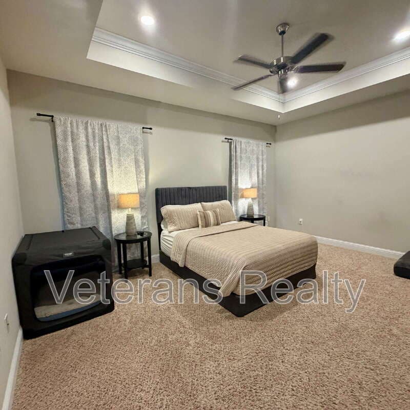 Gulfport House: 10637 Sweet Bay Drive