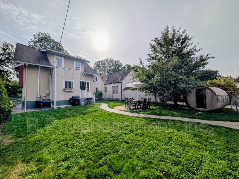 Minneapolis House: 2330 Mckinley St NE
