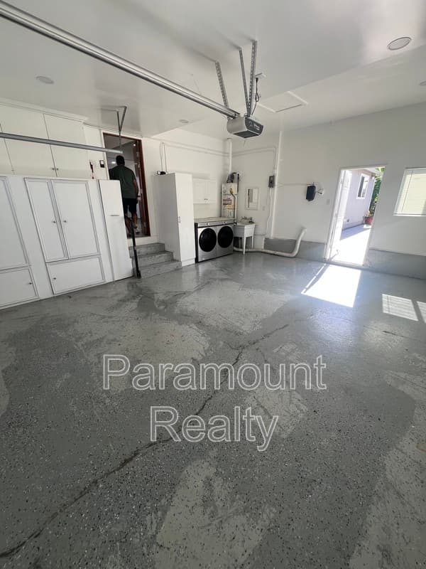 Fremont House: 36665 Cabrillo Dr
