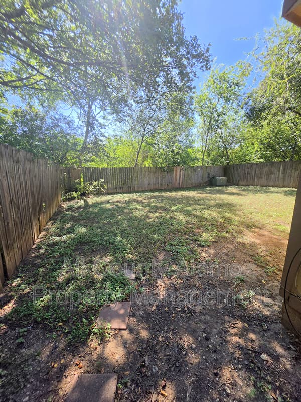 San Antonio House: 7515 Brandyridge