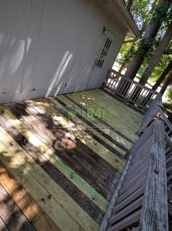 Macon House: 165 Chapel Hill Circle
