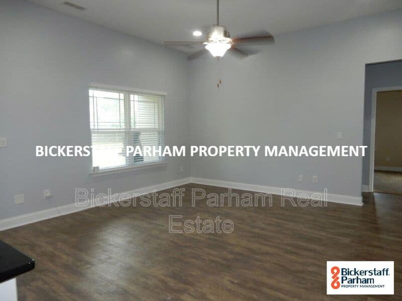 Fort Mitchell House: 22 Eagle Nest Drive
