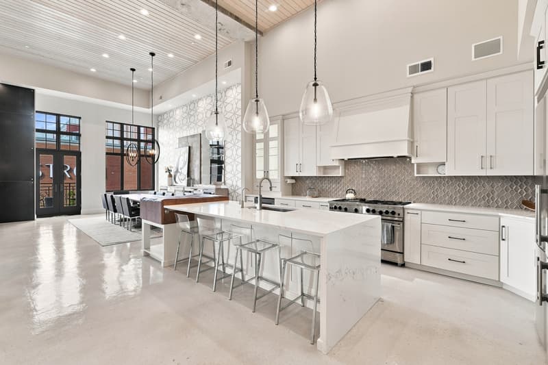 Spokane Condo: 809 West Main Avenue - 1