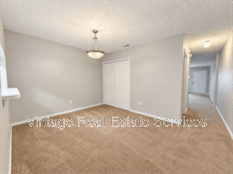 Brandon Townhome: 2260 Fluorshire Dr