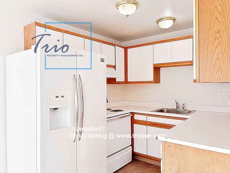Eugene Condo: 112 Lea Avenue
