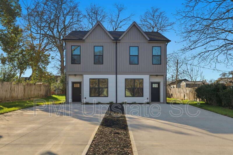 Greenville Townhome: 107 Virginia Avenue