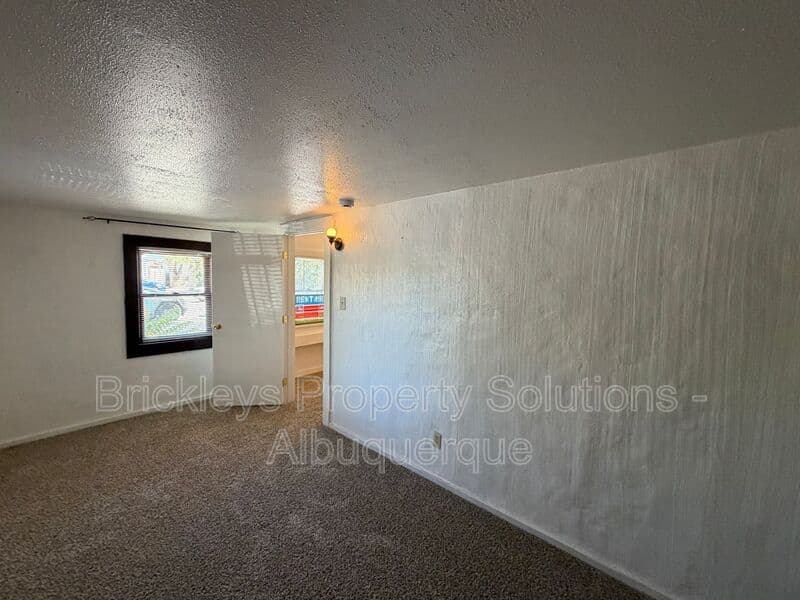 Albuquerque Condo: 313 Cornell Drive SE
