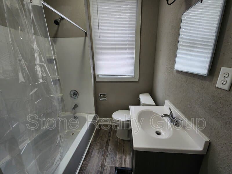 Terre Haute Condo: 1110 N 9th Street