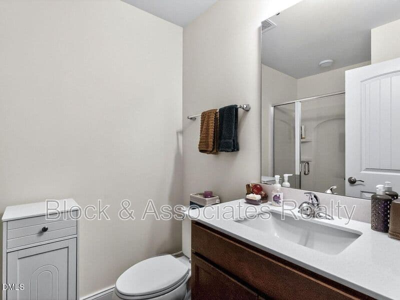 Youngsville House: 405 Hickory Run Lane