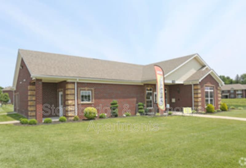 Jeffersonville Condo: 201 Stonebench Circle