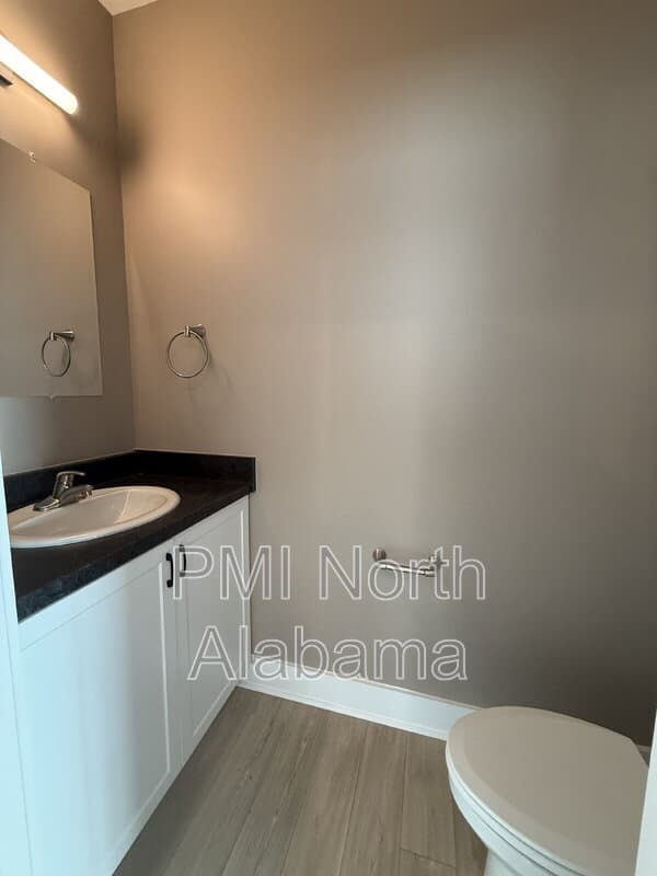 Brownsboro Condo: 401 Morring Rd