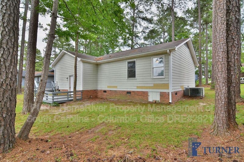 Columbia House: 124 Baynard Court