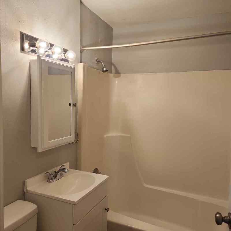 Green Bay Condo: 1303 Morris Avenue - 3